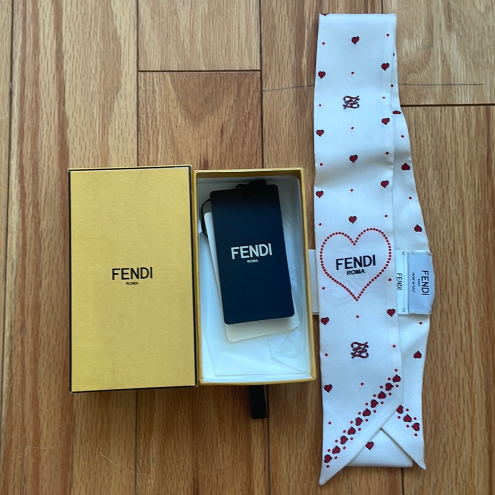 New, Fendi twilly, limited edition